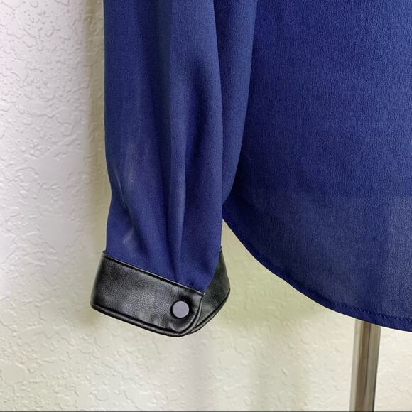 Ann Taylor navy blue popover black faux leather trim size Small - Picture 7 of 11